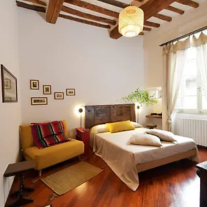 la-piazzetta.hotels-perugia.com/
