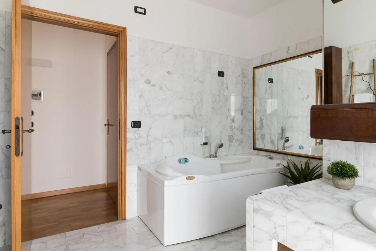 Le 2 Perle 2.0 Hotell Peschiera del Garda